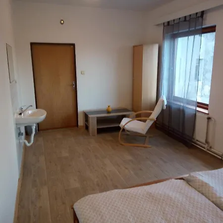 Penzion U Nahonu Mesto Touskov Exterior photo