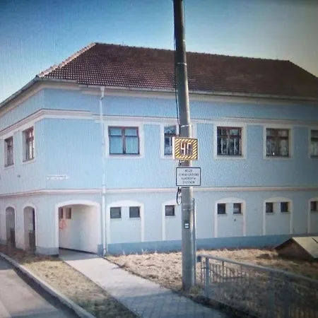 Penzion U Nahonu Mesto Touskov Exterior photo