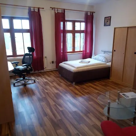 Penzion U Nahonu Mesto Touskov Exterior photo