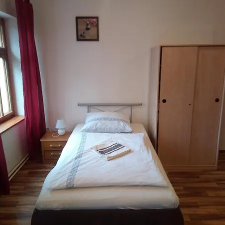 Penzion U Nahonu Mesto Touskov Exterior photo